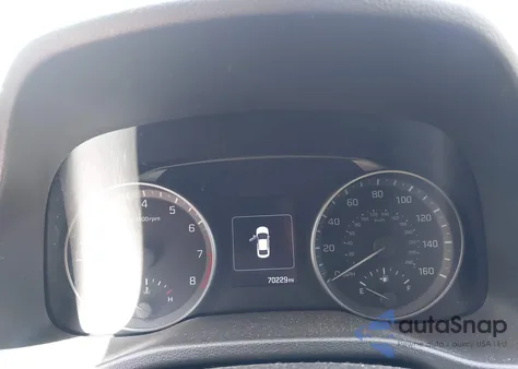 2018 Hyundai Elantra Sel z USA, uszkodzony, nr VIN 5NPD84LFXJH358504